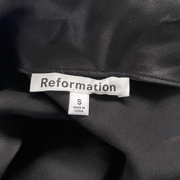 Reformation Wilde Silk Black Top Size Small - Picture 7 of 7